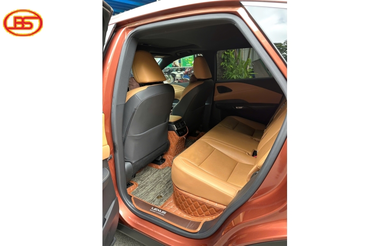 Lexus RX350 premium 2023 odo chỉ 14.000km