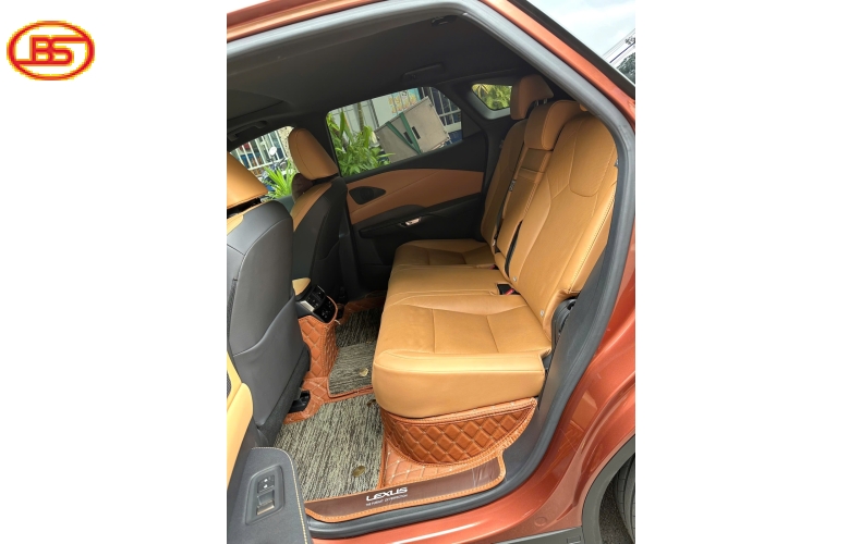 Lexus RX350 premium 2023 odo chỉ 14.000km