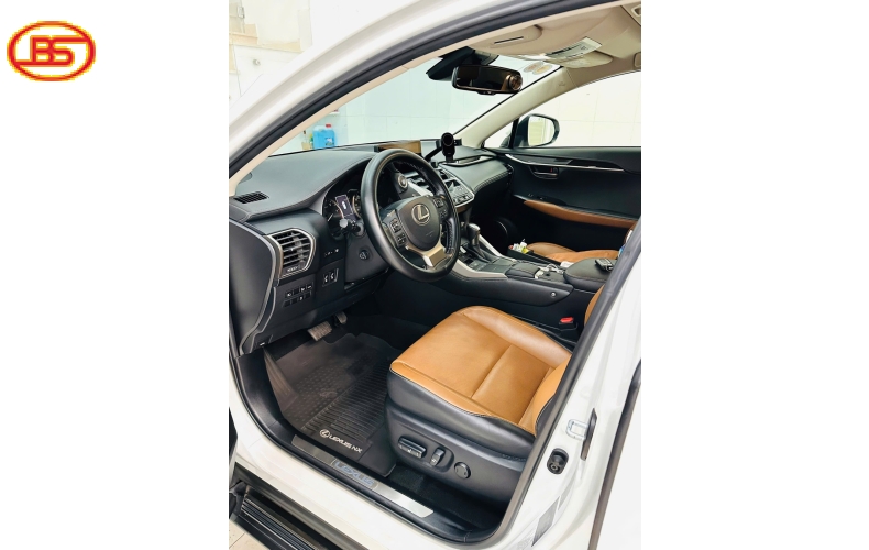 Siêu phẩm NX300 2020 với odo 96.000km
