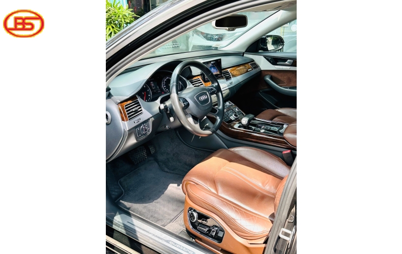 Siêu phẩm Audi A8 V6 2016 với odo 89.000km