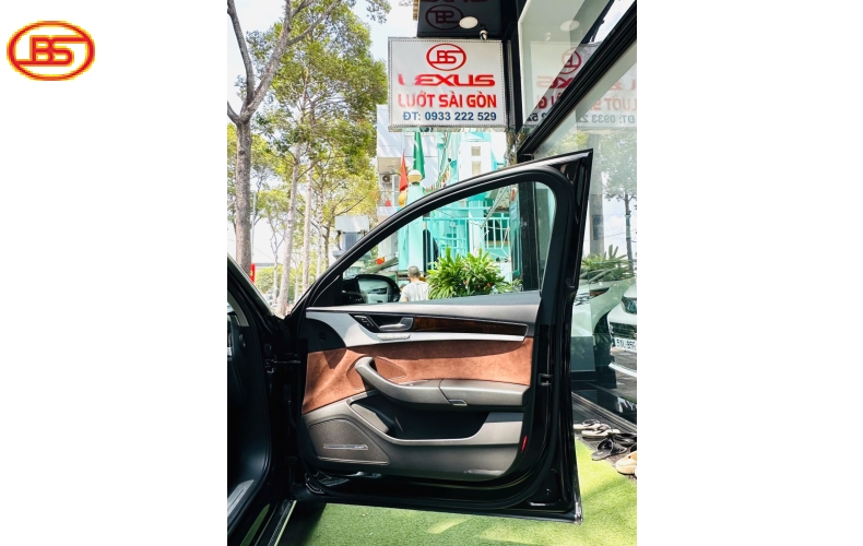 Siêu phẩm Audi A8 V6 2016 với odo 89.000km