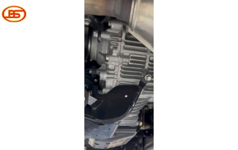 Siêu phẩm LX570 Vàng cát nhập hãng với odo 34.000km quá đẹp