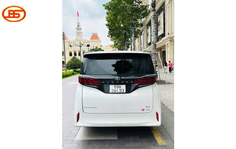 TOYOTA ALPHARD HEV 2026 SIÊU LƯỚT 2.000KM NHƯ MỚI