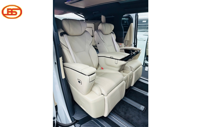 TOYOTA ALPHARD HEV 2026 SIÊU LƯỚT 2.000KM NHƯ MỚI
