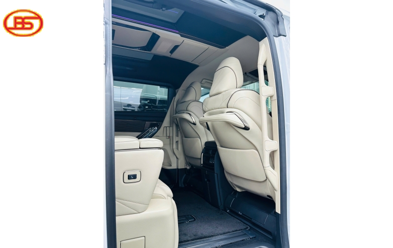 TOYOTA ALPHARD HEV 2026 SIÊU LƯỚT 2.000KM NHƯ MỚI