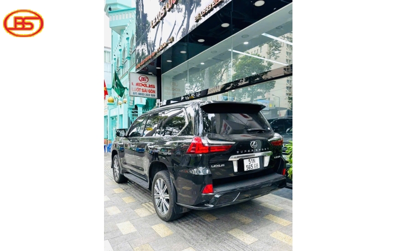 Siêu phẩm LX570 đen 2015 67.000km
