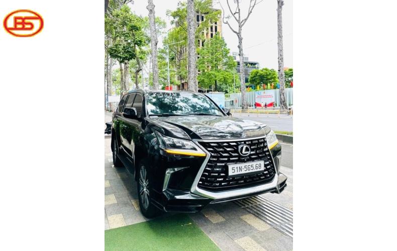 Siêu phẩm LX570 đen 2015 67.000km