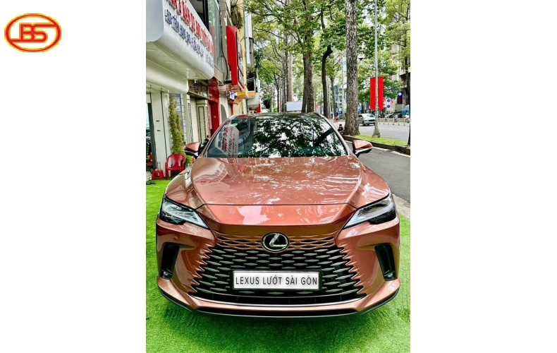 Siêu phẩm RX350 2023 luxury với odo 36.000km 
