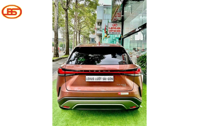Siêu phẩm RX350 2023 luxury với odo 36.000km 