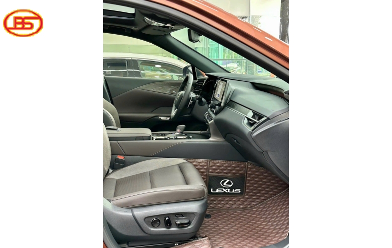 Siêu phẩm RX350 2023 luxury với odo 36.000km 