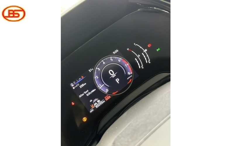 Siêu phẩm RX350 pre 2023 Trắng với odo 83.000km