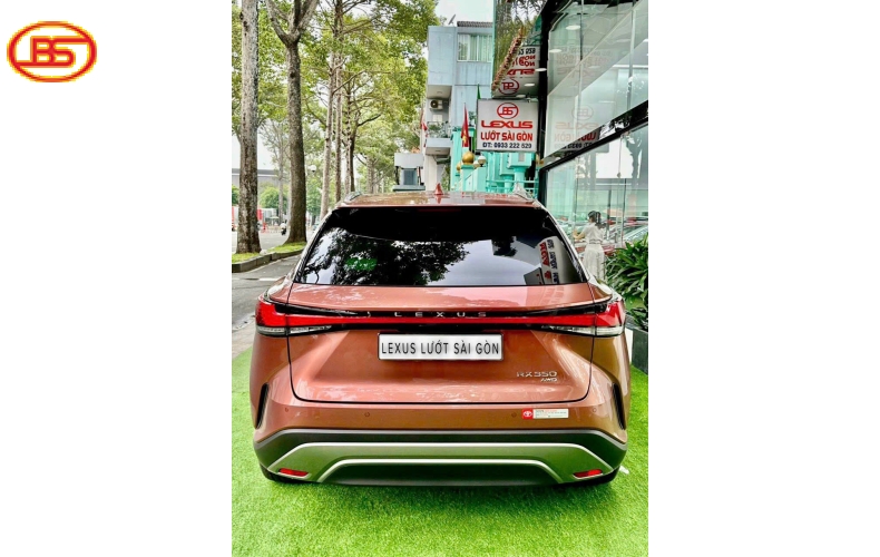 Siêu phẩm Lexus RX350 2023 primium odo 18 ngàn km