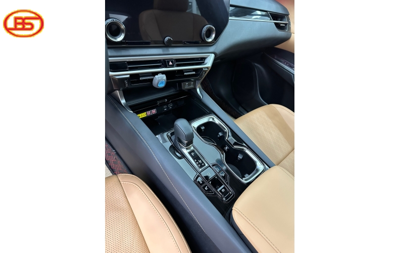 Siêu phẩm Lexus RX350 2023 primium odo 18 ngàn km