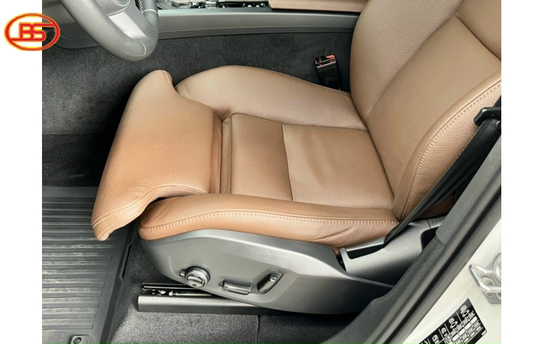 VOLVO XC60 T6 2021 