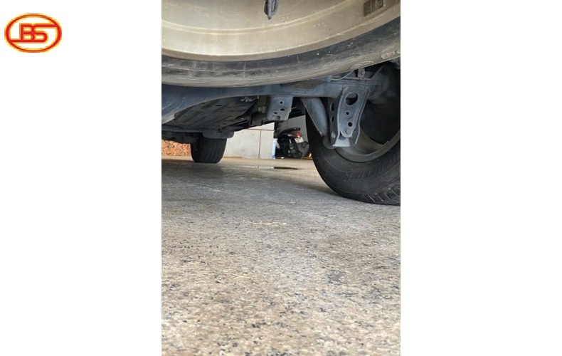 TOYOTA LAND CRUISER LC200 4.6 VX 2016 với odo 215.000km