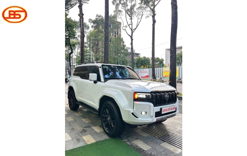 SIÊU PHẨM TOYOTA LAND CRUISER LC250 2025 với odo 35.000km