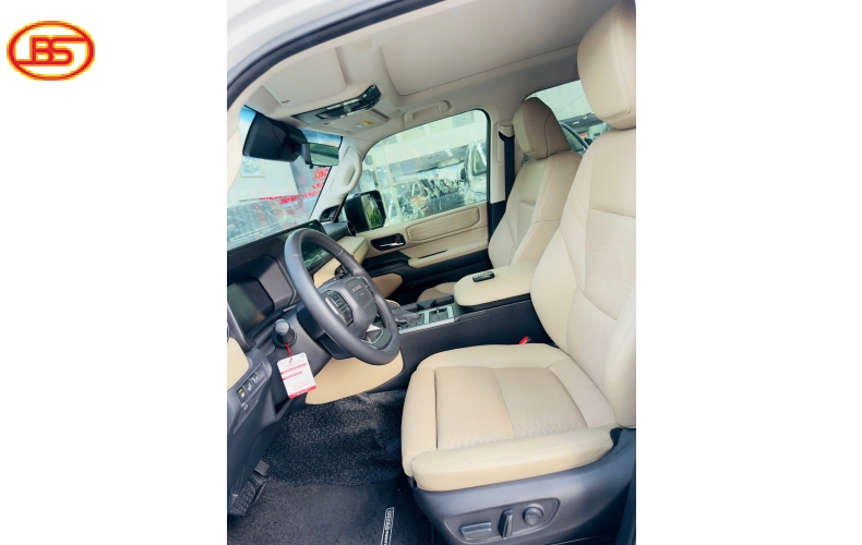 SIÊU PHẨM TOYOTA LAND CRUISER LC250 2025 với odo 35.000km