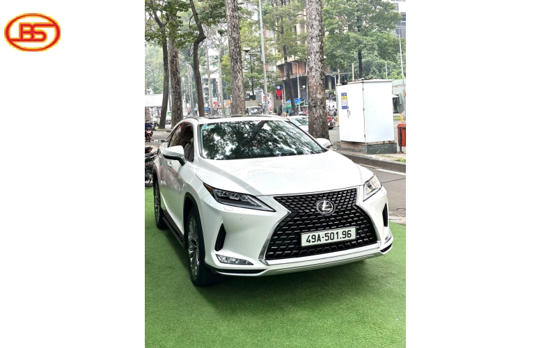 RX300 2022 siêu lướt 30.000km lại về nhà Lexus Lướt Sài Gòn